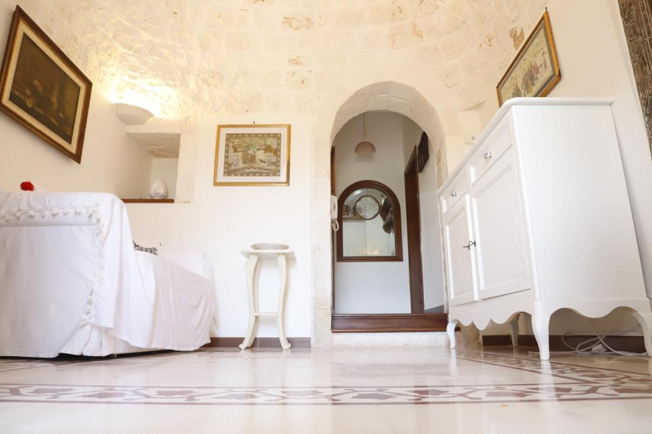 Trulli Anna * Cisternino
